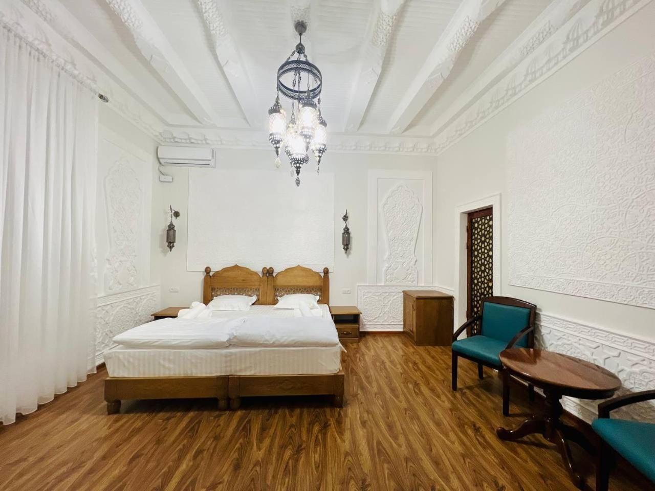 Guesthouse Muqaddam Bukhara Eksteriør bilde