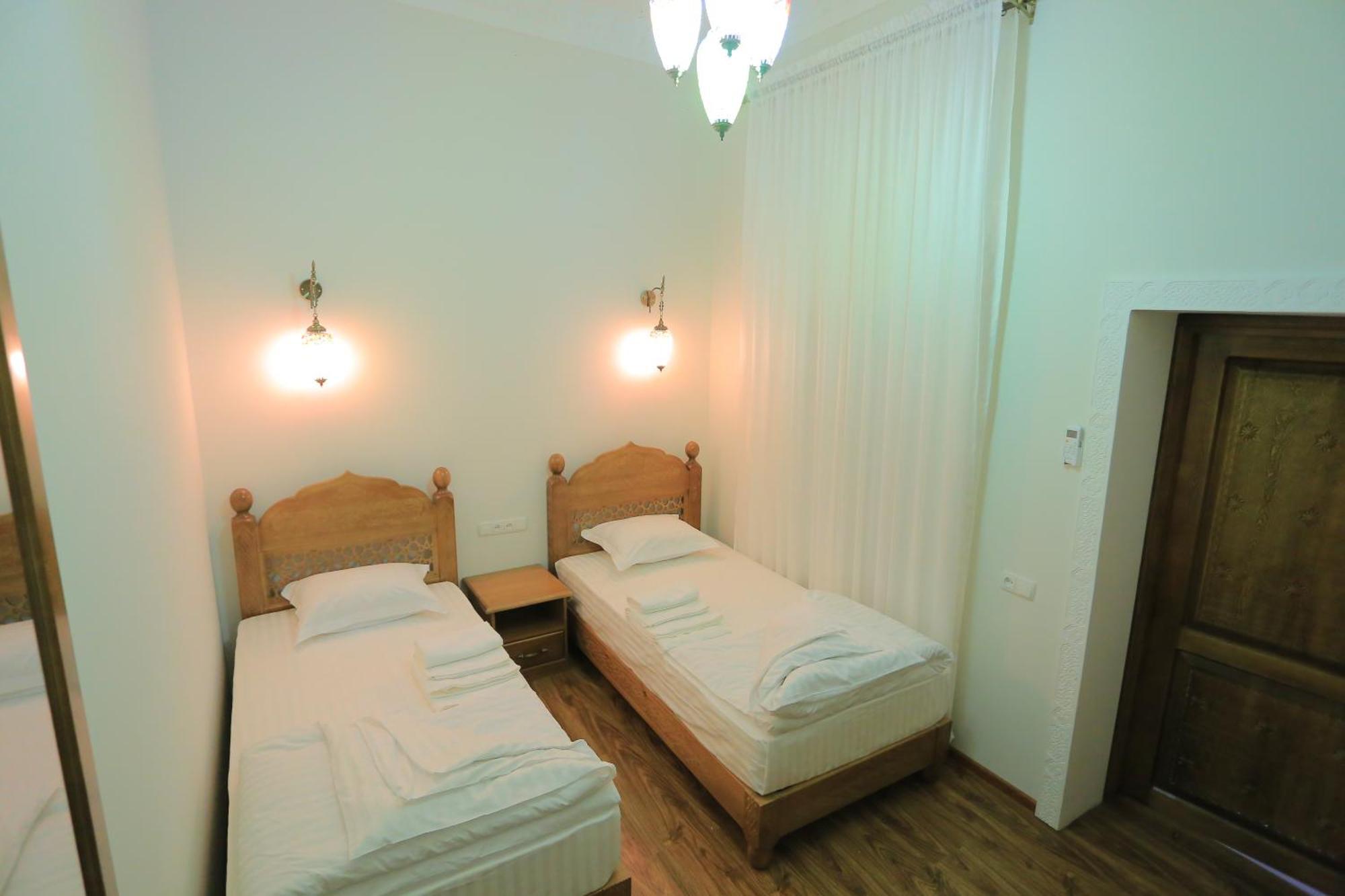 Guesthouse Muqaddam Bukhara Eksteriør bilde